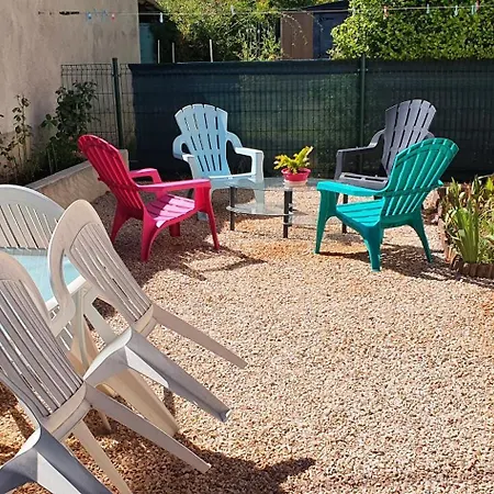 Bien Equipe 2 Lit 2 Place Dans Chaque Canape Lit 2 Place, 5 Personnes, Terrasse Bien Equipe, Planchas, Parking Gratuit Sur Place, A Proximite De Commerce Et De Cure Thermal, Cadarache ,forcalquier, Gorge Du Verd Apartman *